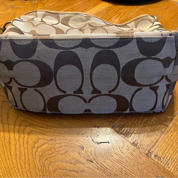 COACH Signature C Design Leather Trimmed Bucket Bag/Purse, Excellent condition. - Picture 3 of 11